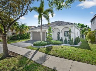 4115 Sabal Ridge Cir, Weston, FL 33331