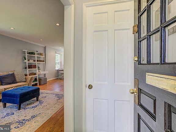 4th image of 3443 S Stafford St #A