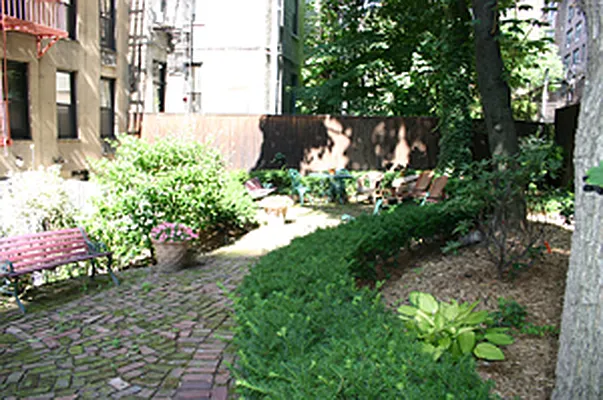 Sold by Corcoran | media 21