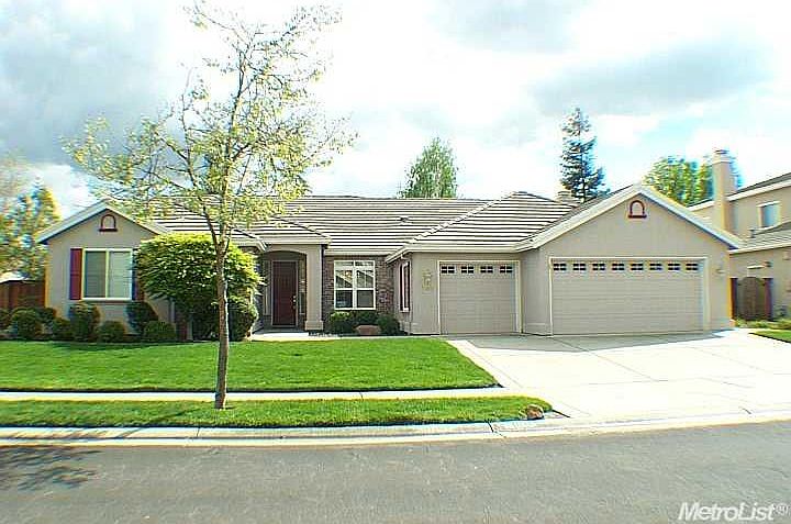 1st image of 188 Valleywood Dr
