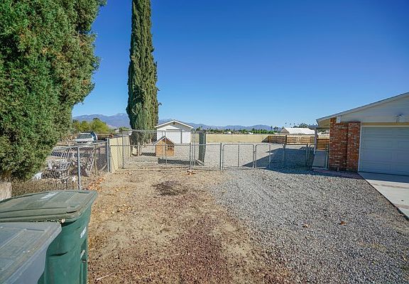4th image of 1333 Clydesdale Ct