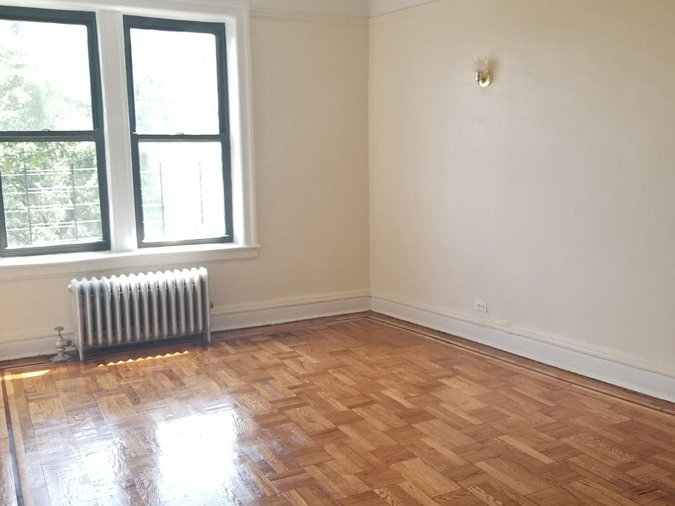 2nd image of 2761 Decatur Ave APT 1D