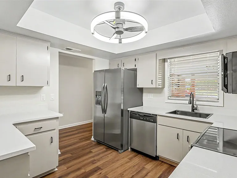 501 Villa Vista Blvd — Photo 6