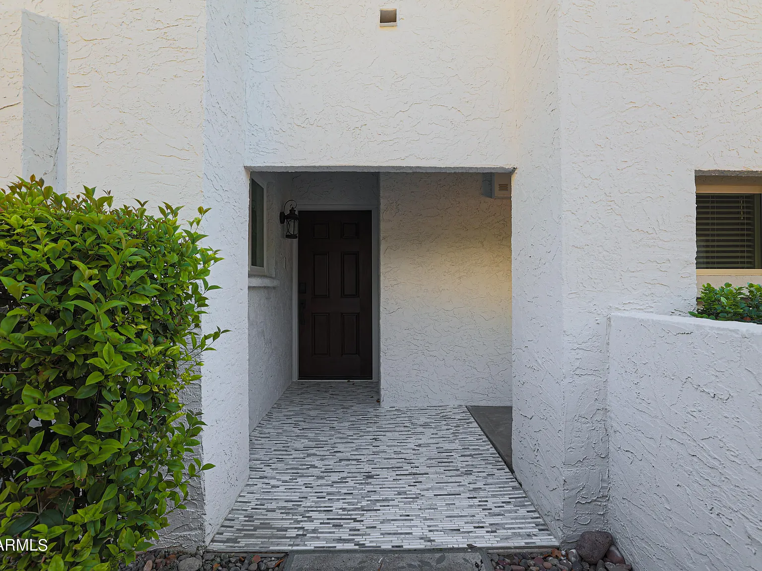 2 bed, 2.0 bath, 1081 sqft, $2,295 — Photo 3