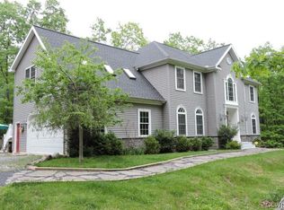 1204 Scenic Dr, Kunkletown, PA 18058