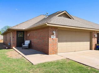 715 Pecan Hill St, Stillwater, OK 74074