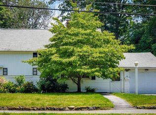 28 Curtis Rd, Natick, MA 01760