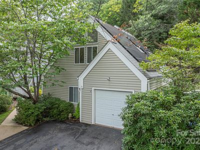 2 Stuart Cir, Asheville, NC, 28804
