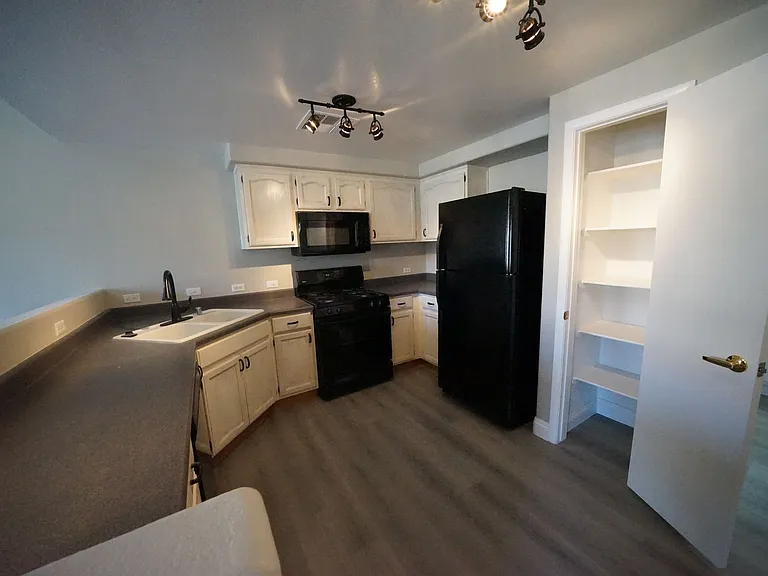 10245 S Maryland Pkwy #169-5 — Photo 8