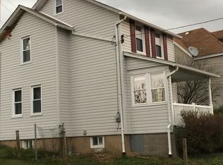 1221 Muldowney Ave #1, Pittsburgh, PA 15207