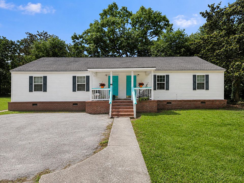 1st image of 7625 E Oakridge Cir #A & B
