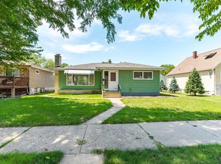 2513 Loomis St, La Crosse, WI 54603