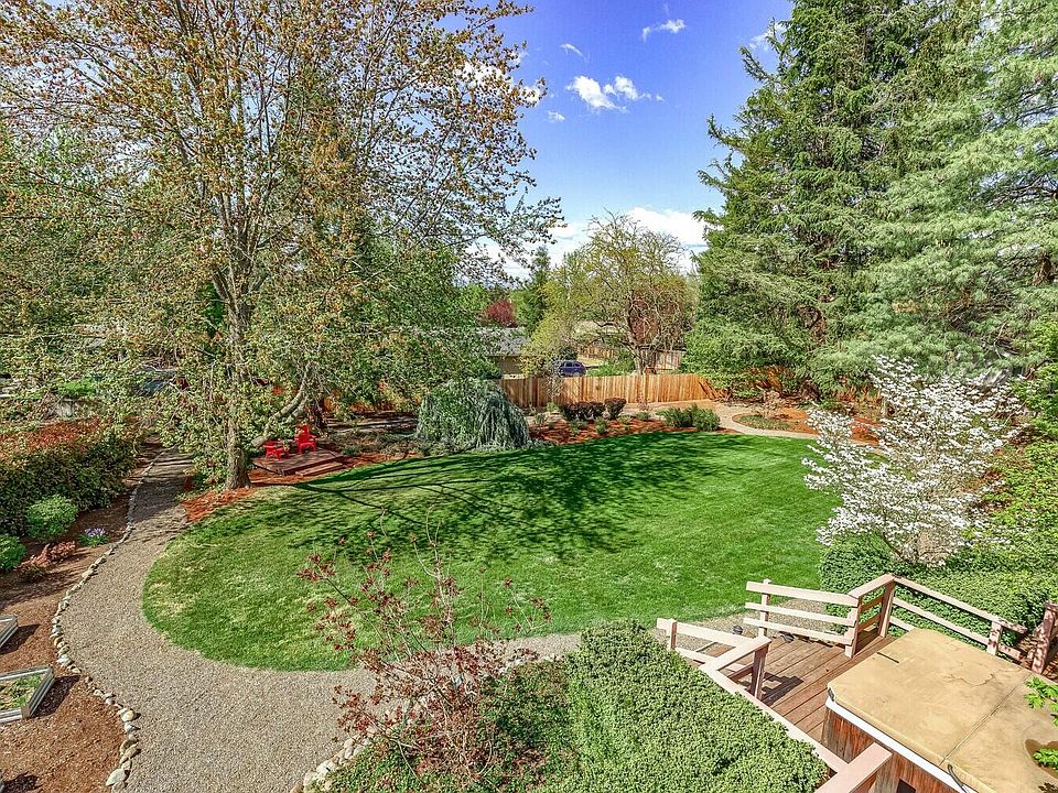 2055 Ridge Way, Medford, OR 97504 Zillow