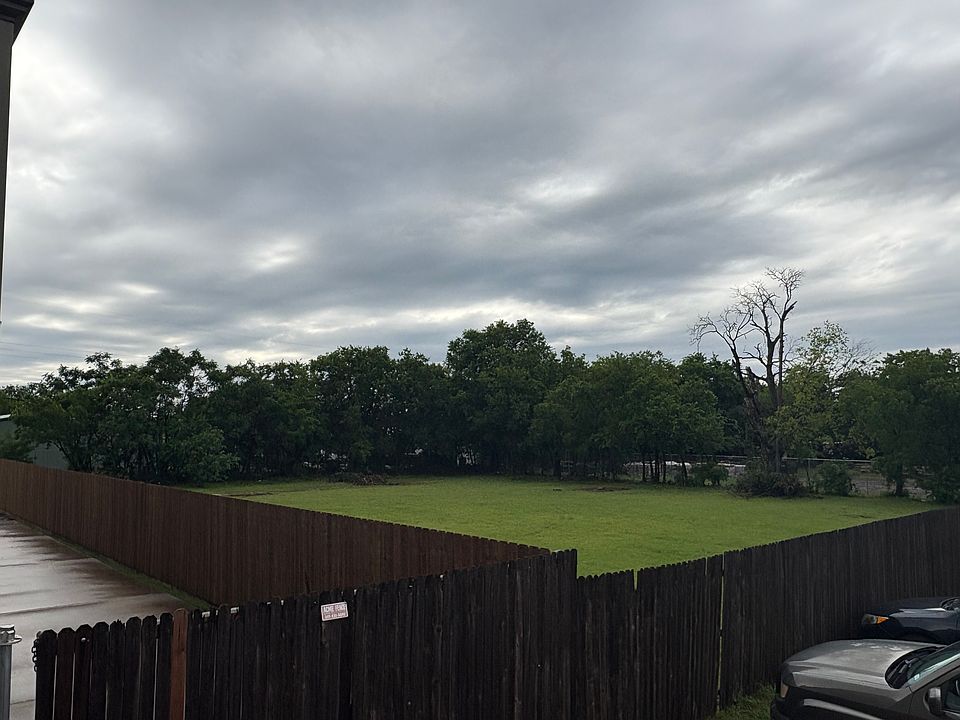 2nd image of 3128 Marquita Dr