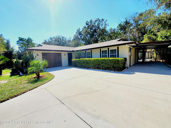 2nd image of 6029 Knollwood Dr
