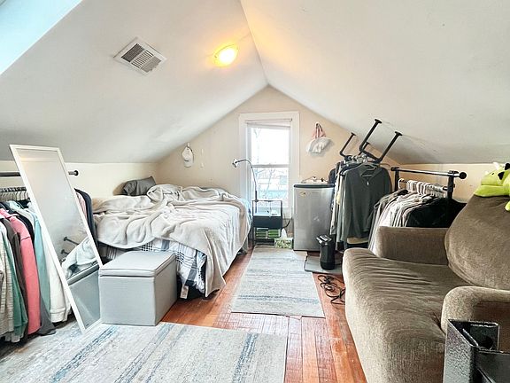5th image of 152 Parker Hill Ave #2