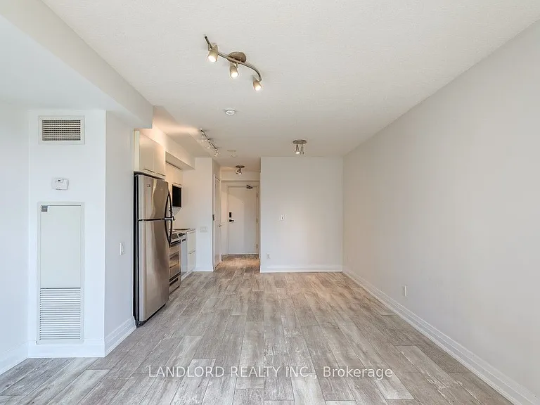 21 Carlton St #1408 — Photo 6