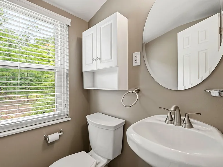 4026 Columbia Rd — Photo 24
