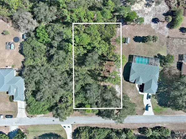 414 Lake Ave, Lehigh Acres, FL 33972