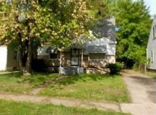 8281 Heyden St, Detroit, MI 48228