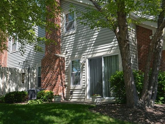 3rd image of 123 Bent Creek Ct