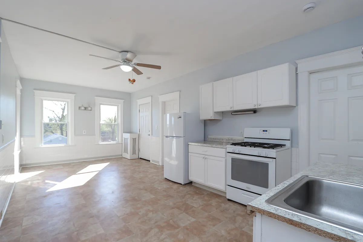 Building Photo - 208 Prospect St #2