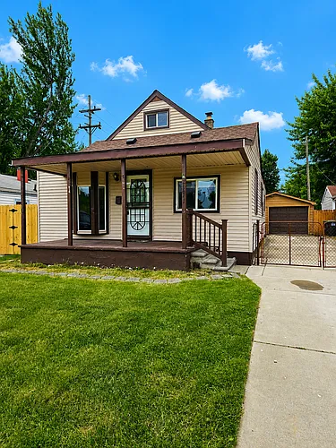 24641 Beverly Rd Photo 1