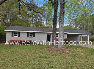 8571 Chestnut Ln, Lithia Springs, GA 30122