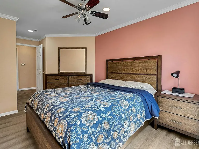 177 Bexley Ln — Photo 13