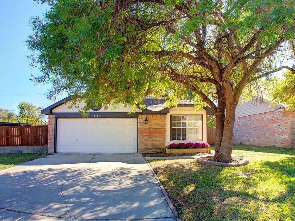 1st image of 1504 Woodfern Dr