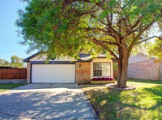 1504 Woodfern Dr, Arlington, TX 76018