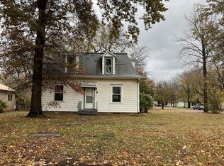 201 W Olive St, Oxford, KS 67119