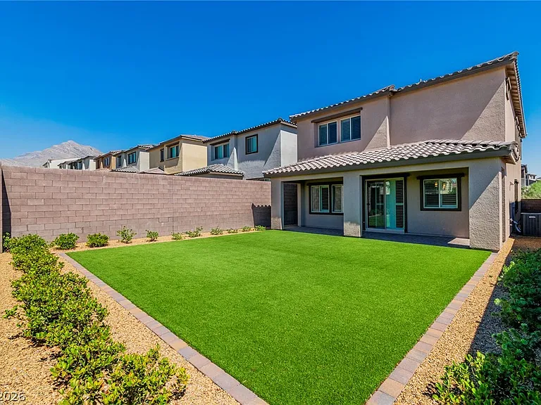 12089 Arrebol Ave — Photo 33