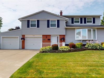 829 Deerfield Dr, North Tonawanda, NY, 14120