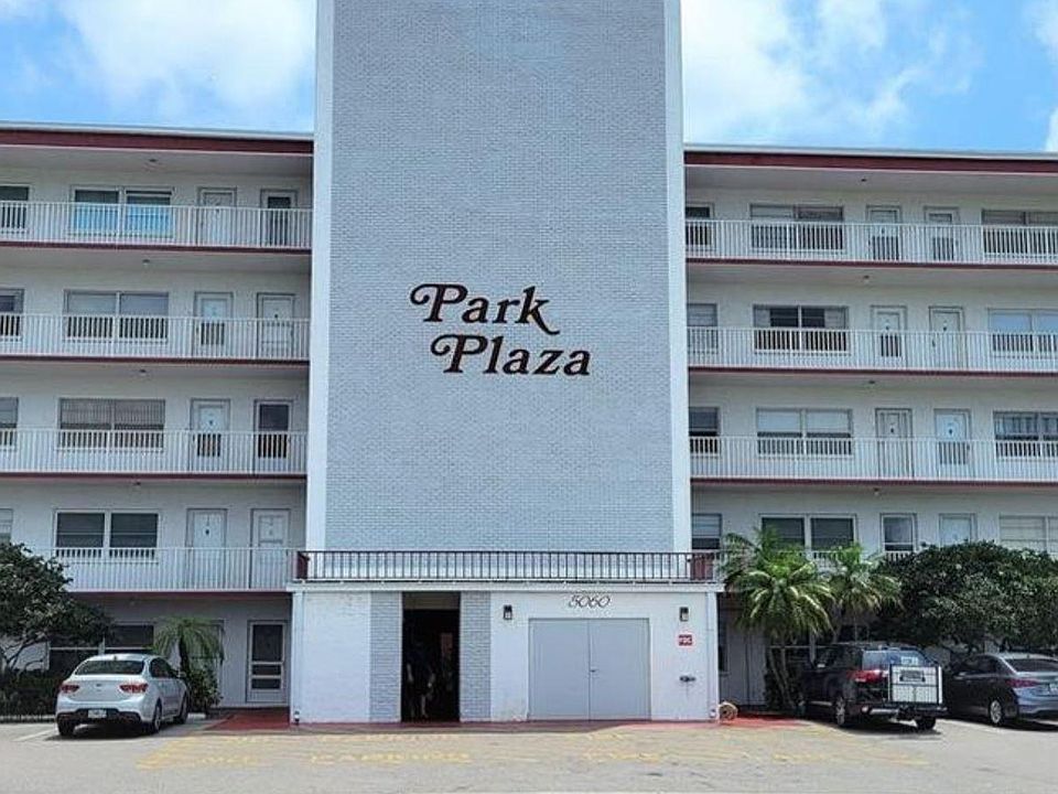 1st image of 5060 76th Ave N APT 311