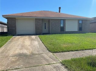 11230 Parkwood Ct S, New Orleans, LA 70128