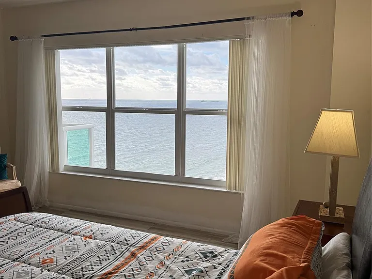3550 Galt Ocean Dr #1803 — Photo 17