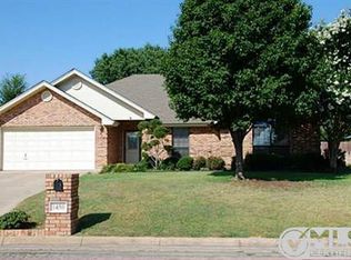 1450 Oakwood Dr, Stephenville, TX 76401