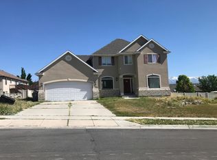 142 W Wrangler Ave, Saratoga Springs, UT 84045