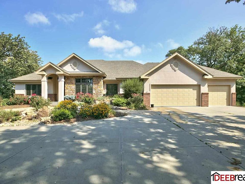 1st image of 8980 Raven Dr
