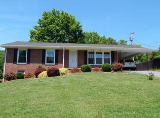 519 W Carters Valley Rd, Kingsport, TN 37665