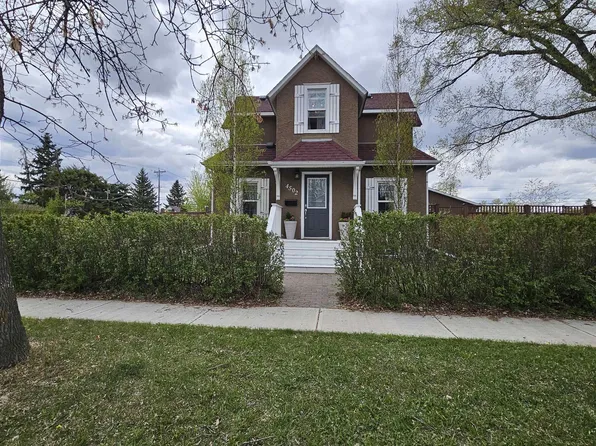 4502 52nd St, Wetaskiwin, AB T9A 1N6