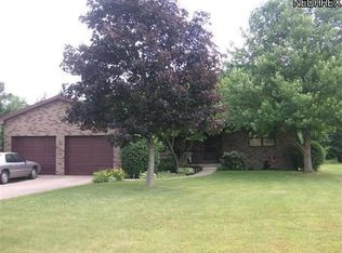 7197 Dover Zoar Rd NE, Dover, OH 44622