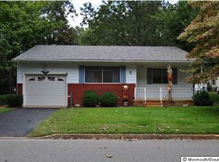 5 Minnesota Dr, Jackson, NJ
