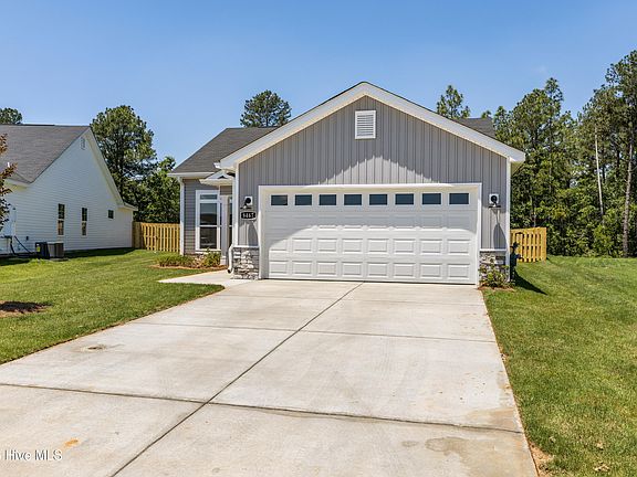 4th image of 8467 Bannock Circle