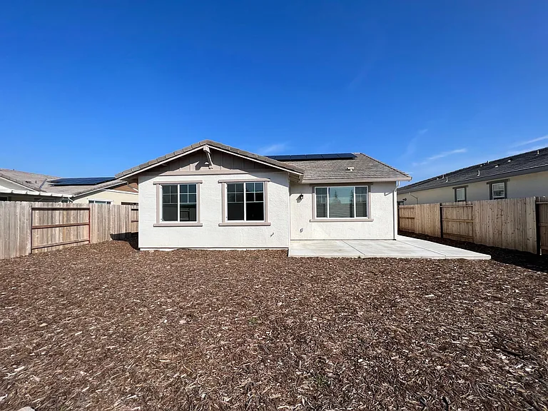 943 Carson River Dr — Photo 14