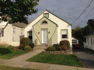26 Sherman St, New Hartford, NY 13413
