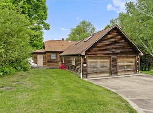 556 Swihart Rd, Mc Donald, PA 15057