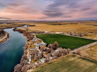 22142 River Rd, Grand View, ID 83624