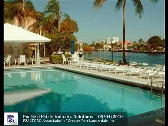 1st image of 6483 Bay Club Dr APT 3